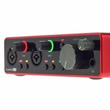 USB аудіо інтерфейс Focusrite Scarlett 2i2 3rd Gen 5574 фото