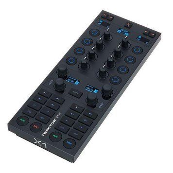DJ контролер Native Instruments Traktor X1 MK3 6075 фото